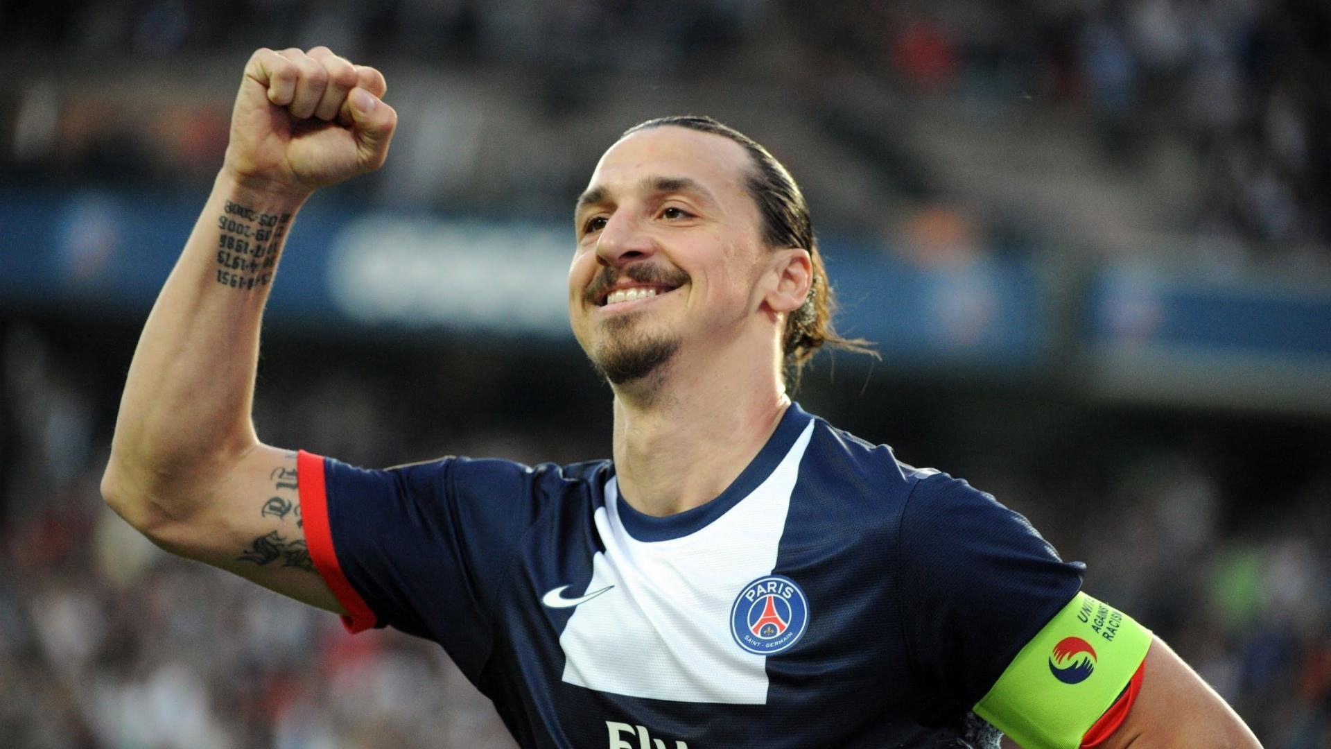 开云体育中国-终场哨前的王座与权杖，足球世界里的双线逆转