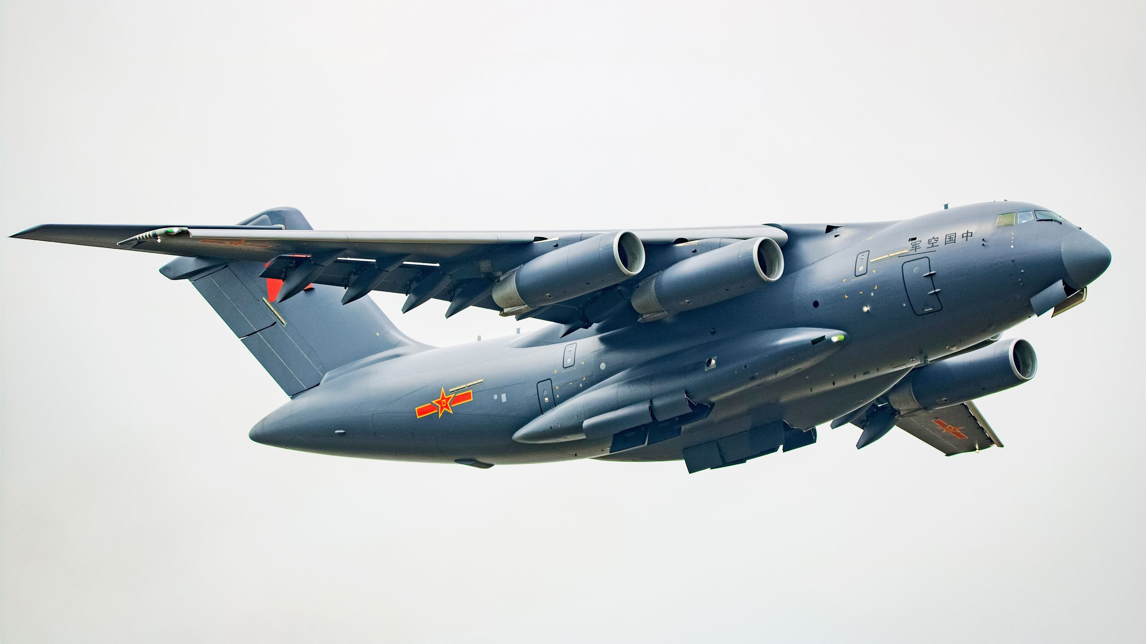 开云sport-当拜仁遭遇苏格兰迷雾，马丁内利那晚轰出的伦敦重炮